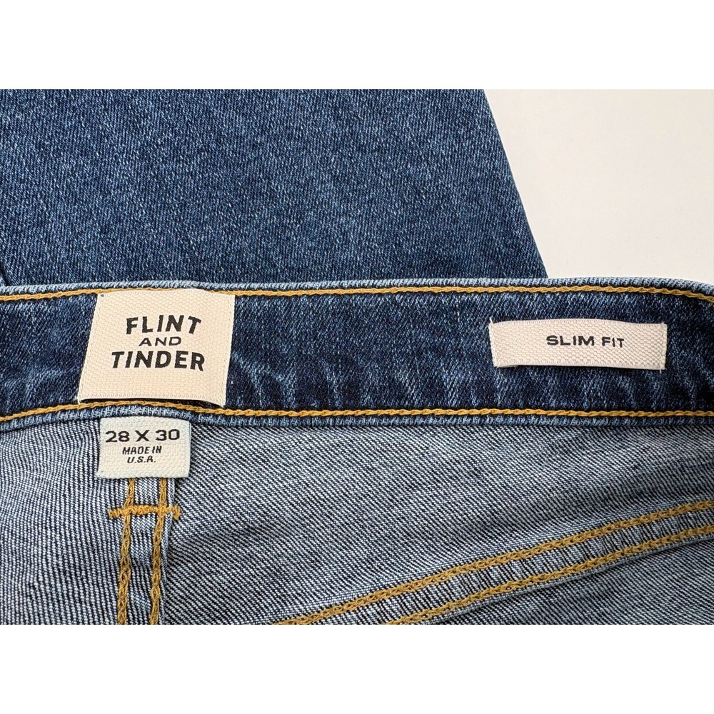 Flint and Tinder Men's Slim Fit Blue Denim Medium Wash 5 Pocket Jeans, 28x30 USA - Picture 5 of 5